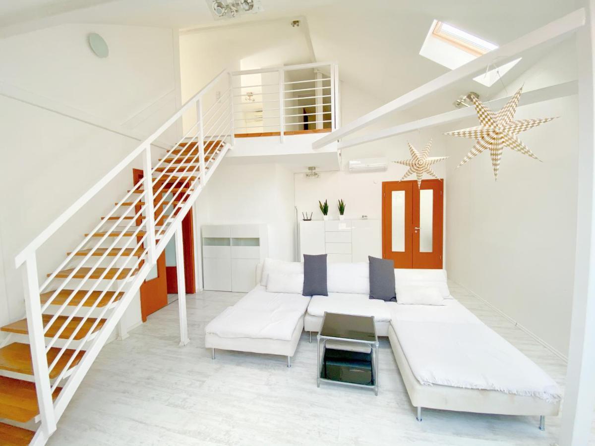 Loft With Rooftop And Free Parking In Garage Budapeşte Dış mekan fotoğraf