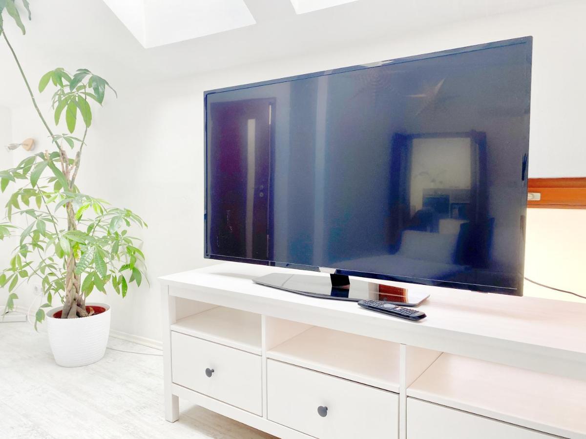 Loft With Rooftop And Free Parking In Garage Budapeşte Dış mekan fotoğraf